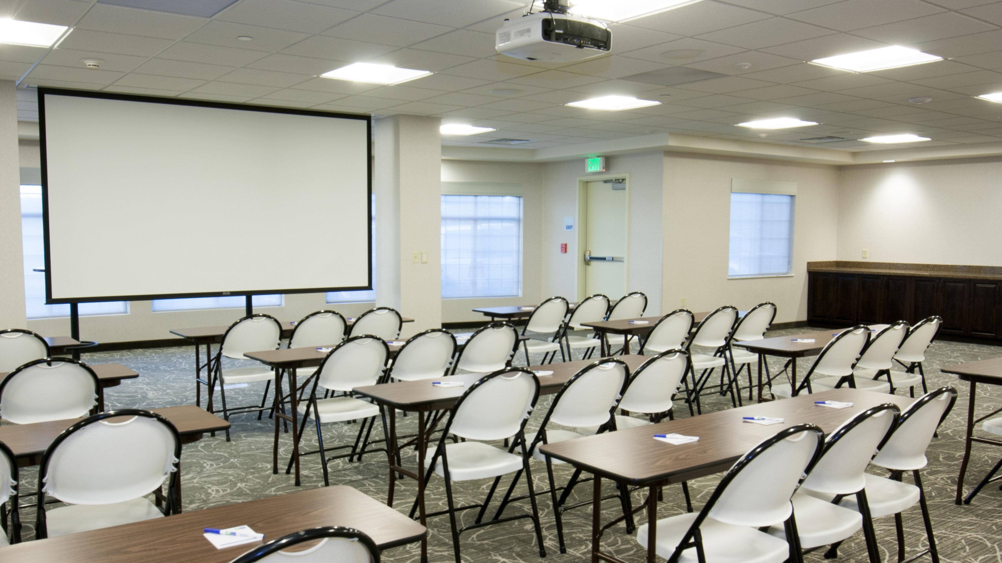 Holiday Inn Express & Suites Cheney By Ihg Экстерьер фото